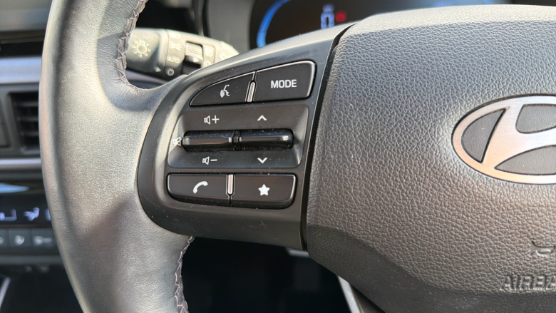 Hyundai i10 1.0 MPi Premium 5dr Petrol Hatchback